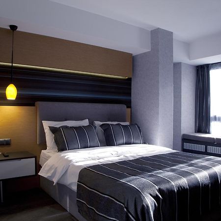 The Black Hotel Eskişehir Phòng bức ảnh