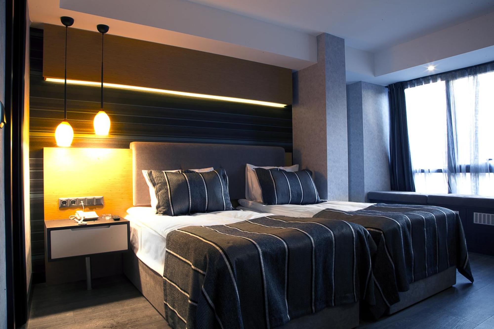 The Black Hotel Eskişehir Phòng bức ảnh